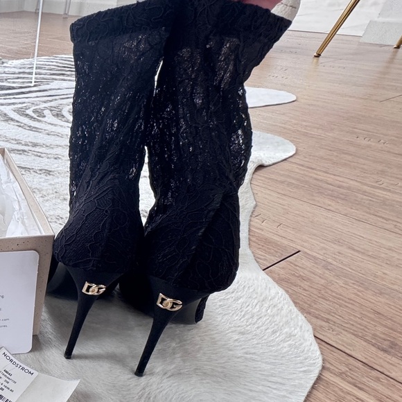 Dolce & Gabbana Lace Boots stiletto Gold D&G Logo Luxury Fashion Style - Picture 7 of 15
